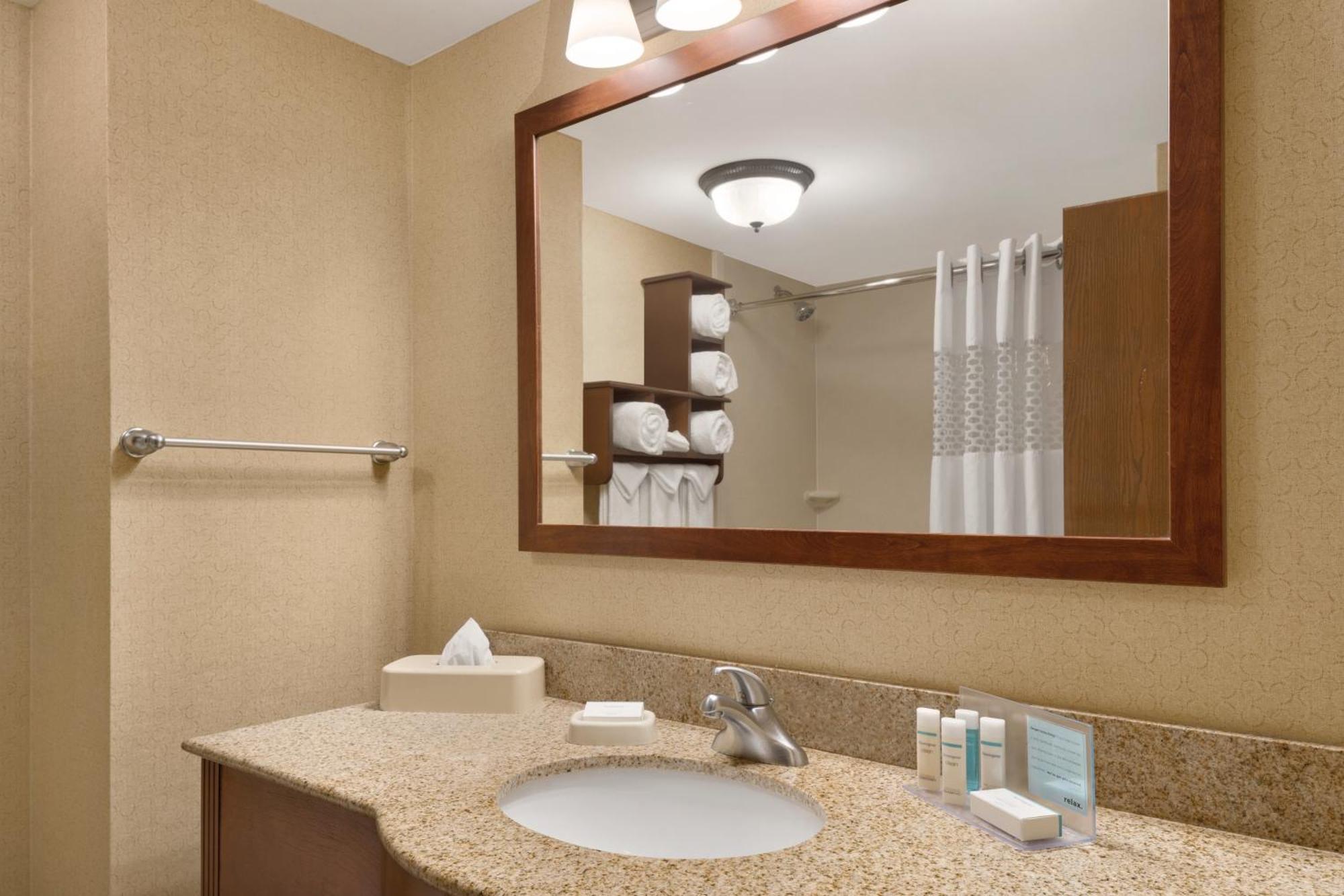 Hampton Inn Cincinnati Kings Island Мейсон Экстерьер фото